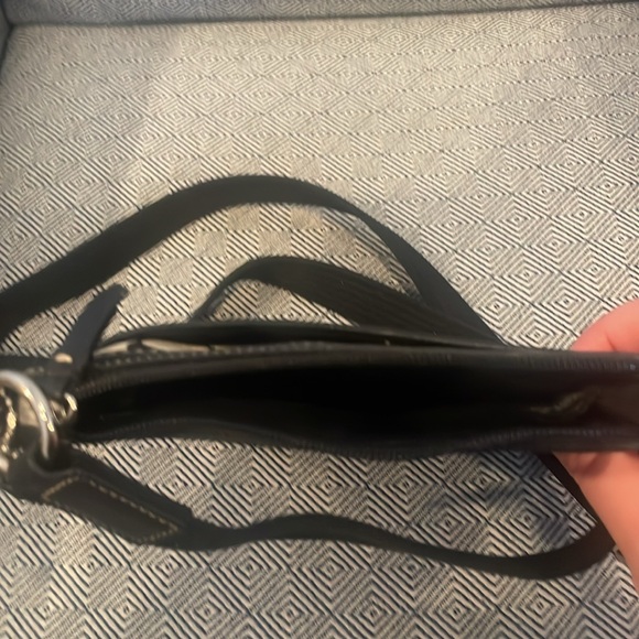 Vintage Coach Signature Black and Gray crossbody bag - Picture 6 of 7